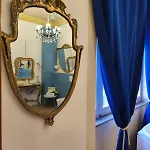 Casa de hóspedes Visconti And 4*